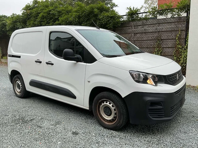 Peugeot - 2021 - partner - e - personenauto - afbeelding 28 van  30
