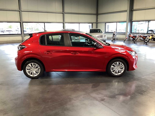 Peugeot - 2023 - 208 - active - personenauto - afbeelding 9 van  14