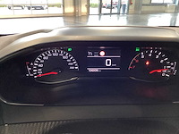Peugeot - 2023 - 208 - active - personenauto - afbeelding 4 van  15