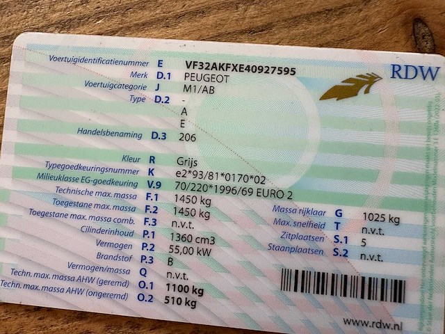 Peugeot - 206 - 1.4 gentry - car - 2000 - afbeelding 6 van  6