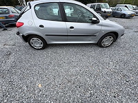 Peugeot - 206 - 1.4 gentry - car - 2000 - afbeelding 6 van  10