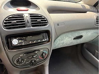Peugeot - 206 - 1.4 gentry - car - 2001 - afbeelding 5 van  17