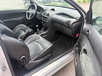 Peugeot - 206 - 1.6-16v xs - car - 2001 - afbeelding 12 van  14