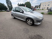 Peugeot - 206 - 1.6-16v xs - car - 2001 - afbeelding 5 van  7