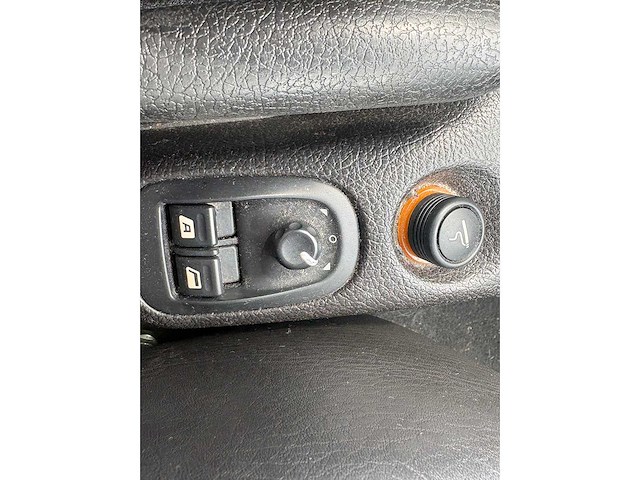 Peugeot - 206 - 1.6-16v xs - car - 2001 - afbeelding 6 van  21
