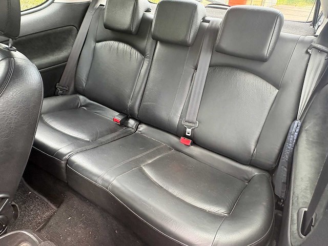 Peugeot - 206 - 1.6-16v xs - car - 2001 - afbeelding 10 van  21