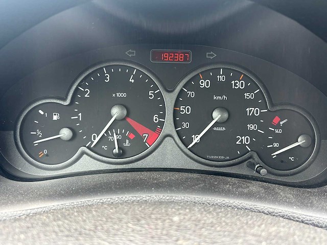 Peugeot - 206 - 1.6-16v xs - car - 2001 - afbeelding 11 van  21