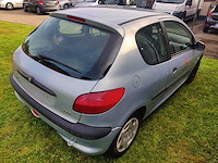 Peugeot - 206 - car - 2001 - afbeelding 3 van  9