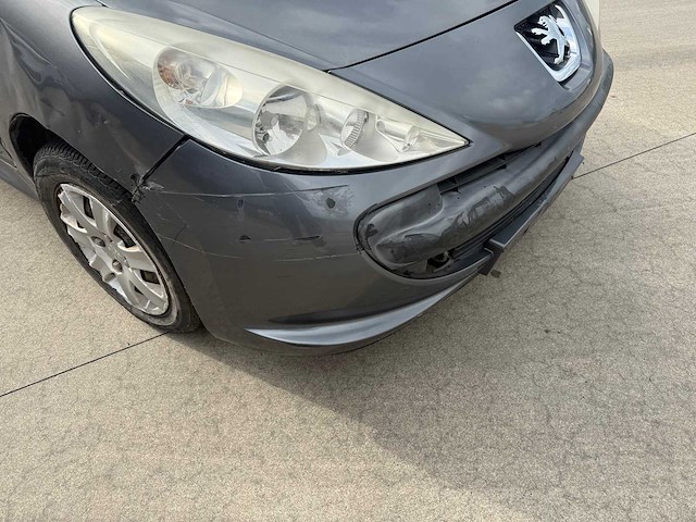 Peugeot - 206+ - personenauto - afbeelding 19 van  21