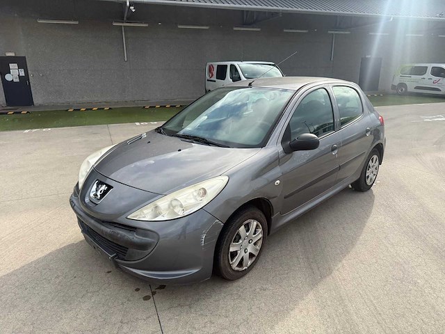Peugeot - 206+ - personenauto - afbeelding 12 van  21