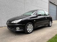 Peugeot - 206 – benzine – 2008 – 136.971 km – manueel - afbeelding 1 van  13