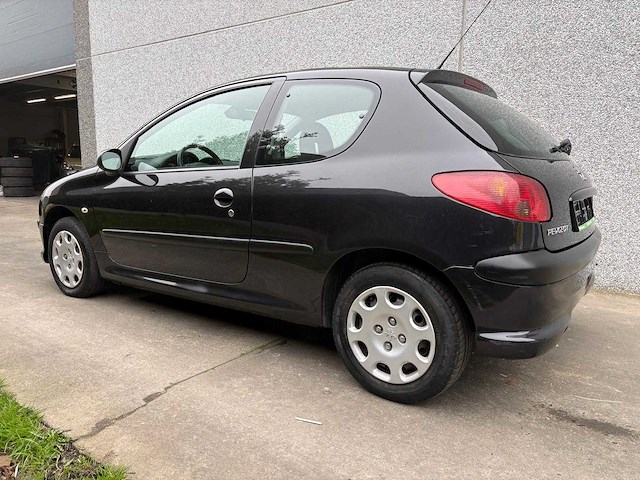 Peugeot - 206 – benzine – 2008 – 136.971 km – manueel - afbeelding 5 van  13