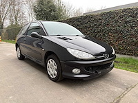 Peugeot - 206 – benzine – 2008 – 136.971 km – manueel - afbeelding 8 van  13