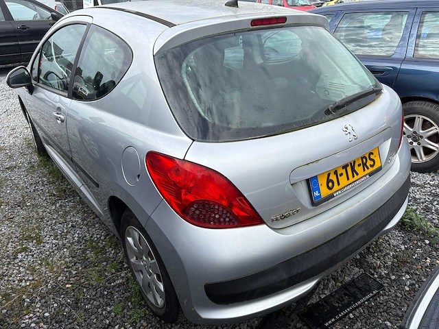 Peugeot - 207 - 1.4-16v x-line - car - 2006 - afbeelding 3 van  8
