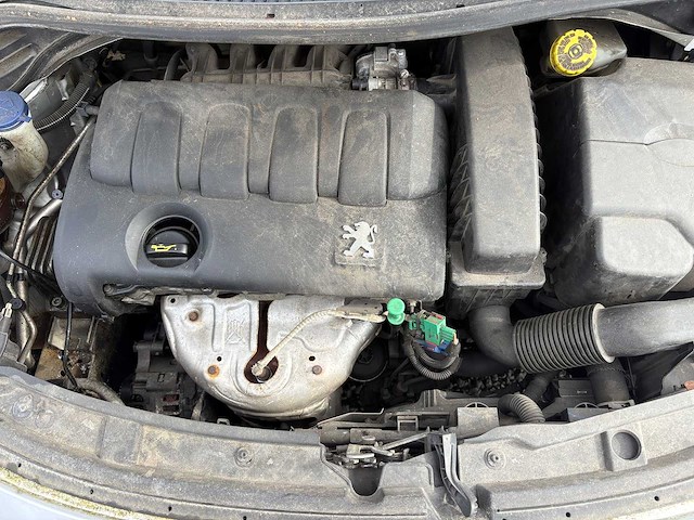 Peugeot - 207 - 1.4-16v x-line - car - 2006 - afbeelding 6 van  8
