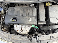 Peugeot - 207 - 1.4-16v x-line - car - 2006 - afbeelding 6 van  8