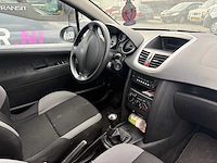 Peugeot - 207 - 1.4-16v x-line - car - 2006 - afbeelding 7 van  8
