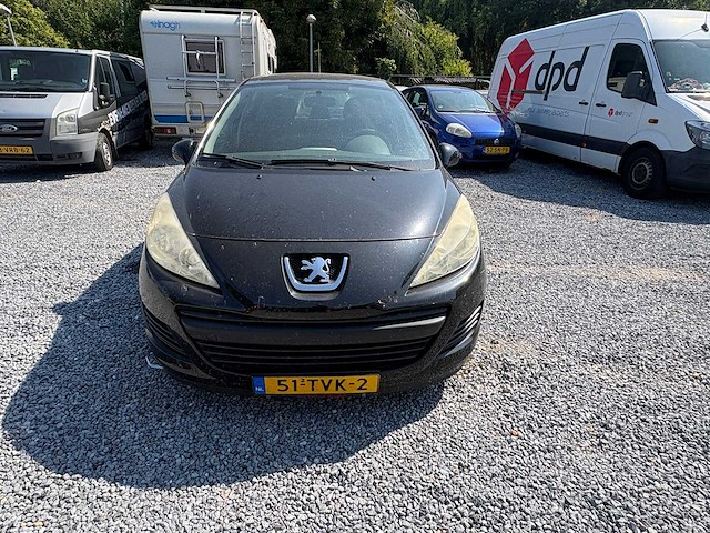 Peugeot - 207 - 1.4 xr - car - 2010 - afbeelding 9 van  14