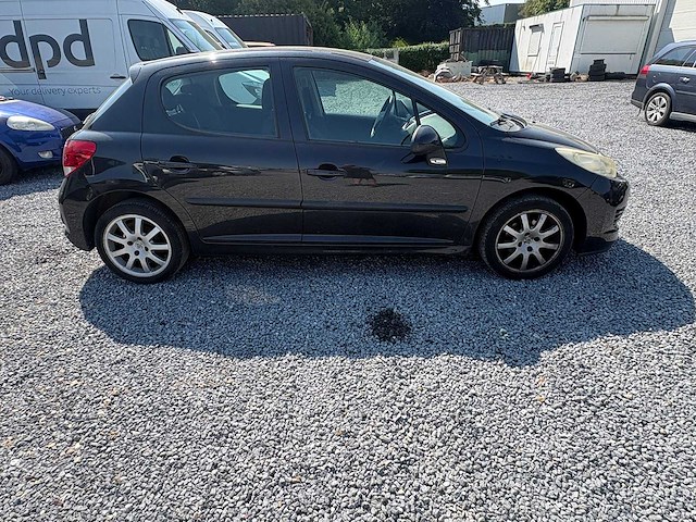 Peugeot - 207 - 1.4 xr - car - 2010 - afbeelding 12 van  14