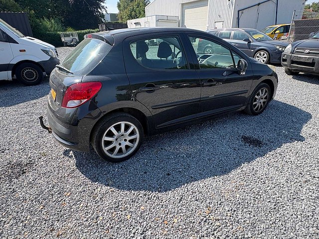 Peugeot - 207 - 1.4 xr - car - 2010 - afbeelding 13 van  14