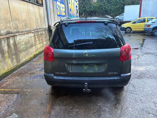 Peugeot - 207 sw - 2007 - voiture - afbeelding 6 van  19