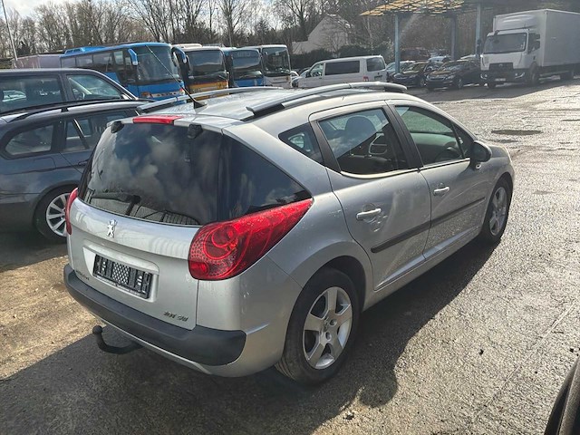 Peugeot - 207 sw - 2009 - voiture - afbeelding 17 van  22