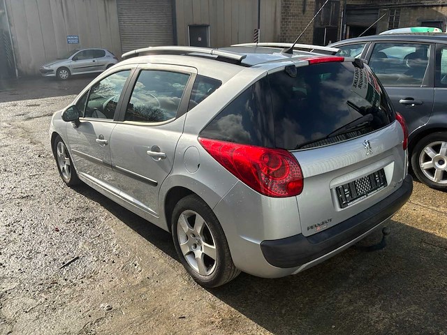 Peugeot - 207 sw - 2009 - voiture - afbeelding 19 van  22