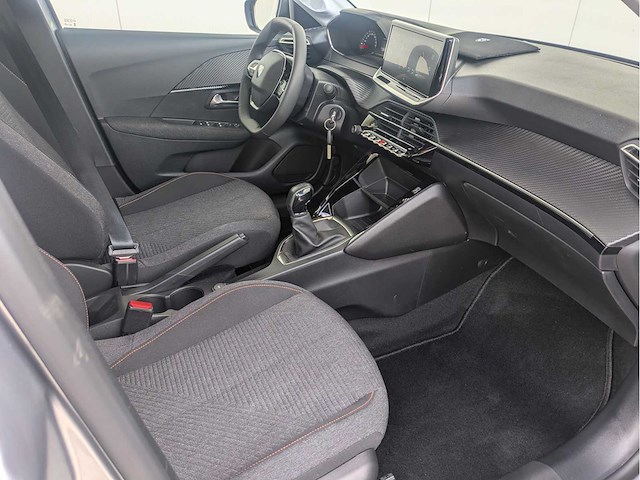 Peugeot - 208 - classic cars >15 - afbeelding 2 van  16