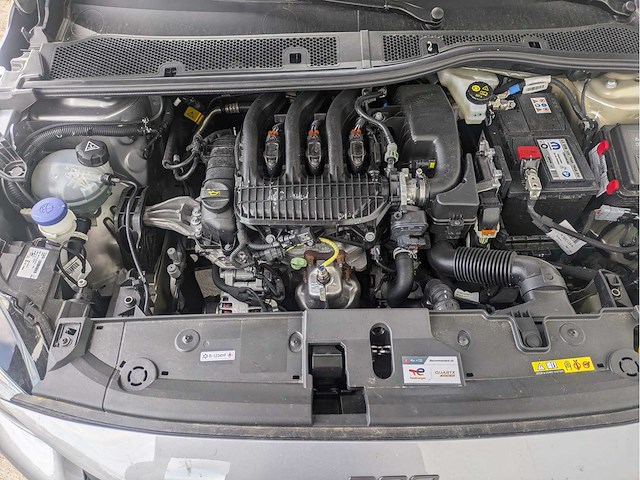 Peugeot - 208 - classic cars >15 - afbeelding 10 van  16