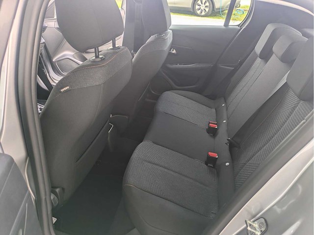 Peugeot - 208 - classic cars >15 - afbeelding 15 van  16