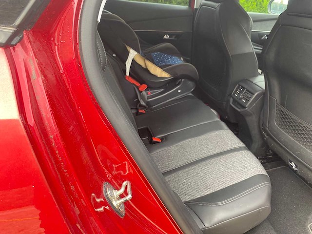 Peugeot - 3008 - 2018 - m - auto - afbeelding 7 van  10