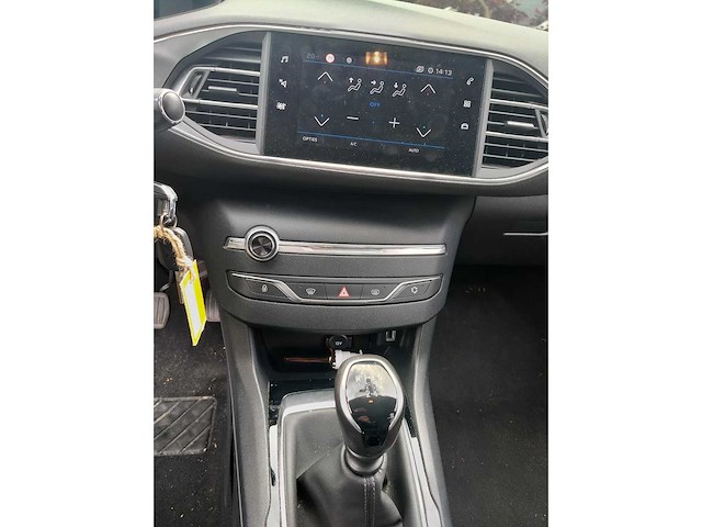 Peugeot - 308 sw - 2021 - stijl - auto 1 volledige eigenaar behalve leer - afbeelding 29 van  43