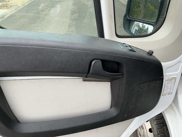 Peugeot - boxer - 9 zitplaatsen - afbeelding 10 van  27