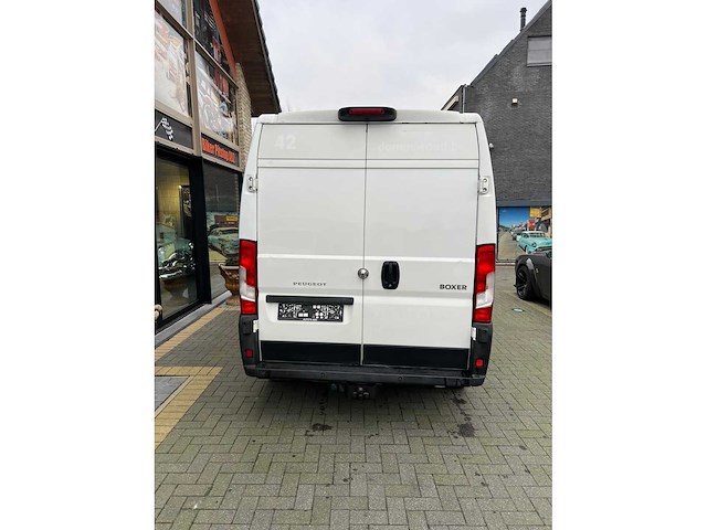 Peugeot - boxer - van - afbeelding 10 van  17