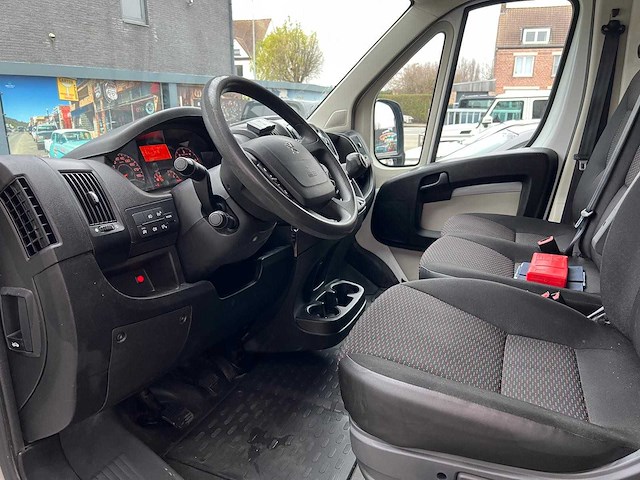 Peugeot - boxer - van - afbeelding 2 van  16