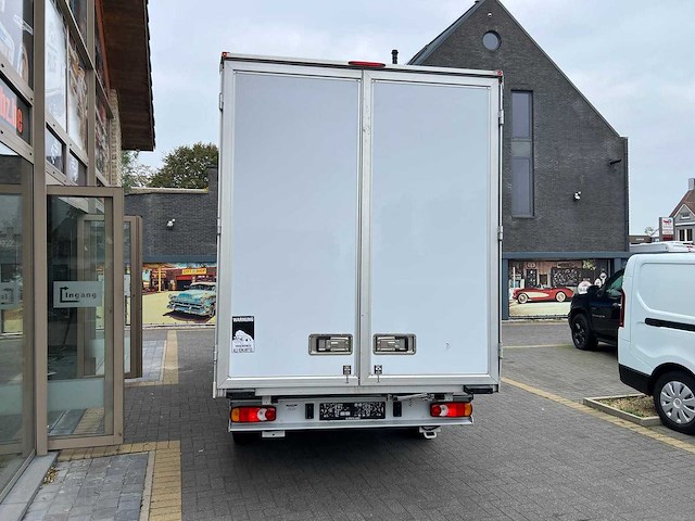 Peugeot - boxer - y - van - afbeelding 18 van  19