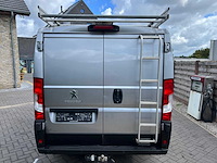 Peugeot - boxer - y - van - afbeelding 15 van  17