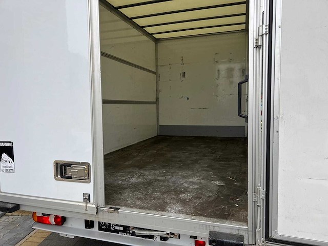 Peugeot - boxer - y - van - afbeelding 2 van  19