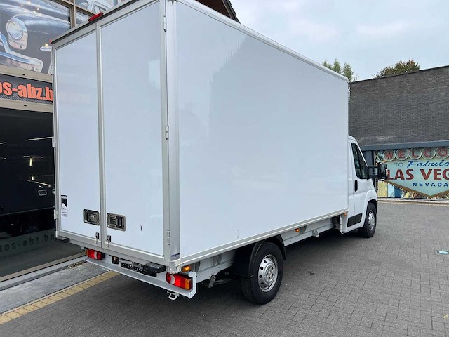 Peugeot - boxer - y - van - afbeelding 16 van  19