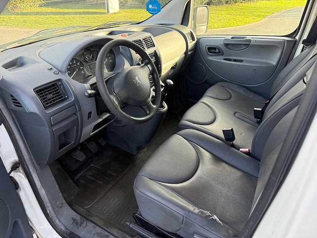 Peugeot - expert - personenauto - afbeelding 14 van  23