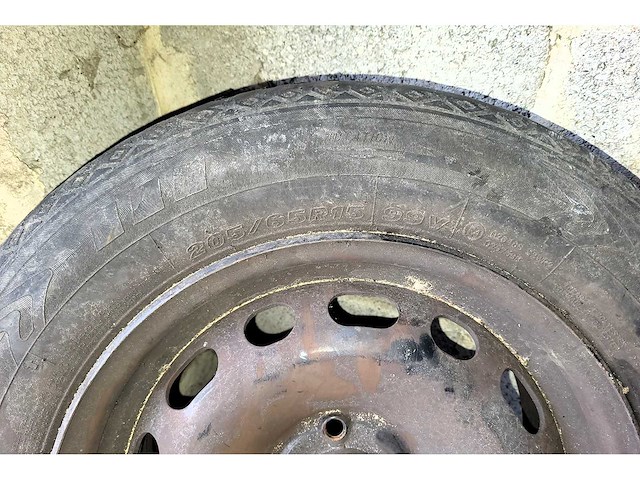 Peugeot - partner - rim - afbeelding 2 van  3