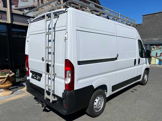 Peugeot - y - boxer - van - afbeelding 12 van  16