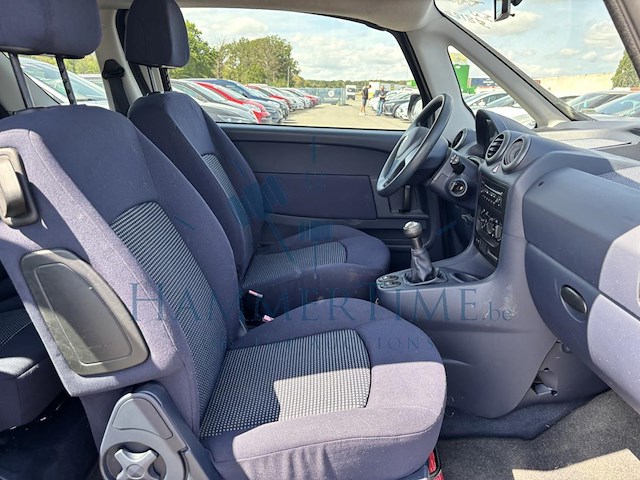 Peugeot 1007 1.4i urban, 2006 - afbeelding 20 van  33