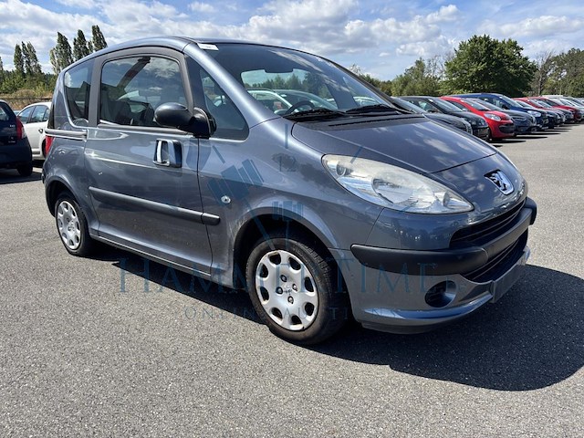 Peugeot 1007 1.4i urban, 2006 - afbeelding 23 van  33