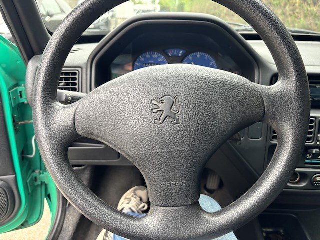 Peugeot 106, 1997 - afbeelding 17 van  29