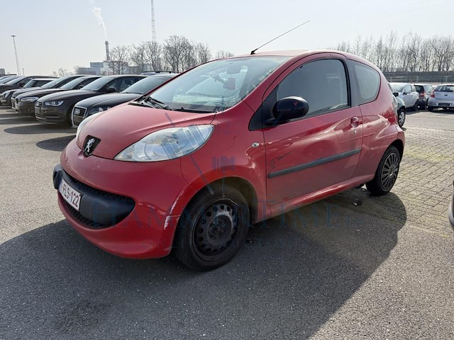 Peugeot 107 1.0i 12v trendy, 2007 - afbeelding 1 van  28