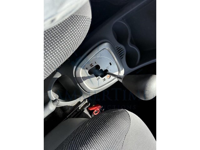 Peugeot 107 1.0i 12v trendy 2tronic 68 at, 2007 - afbeelding 9 van  27