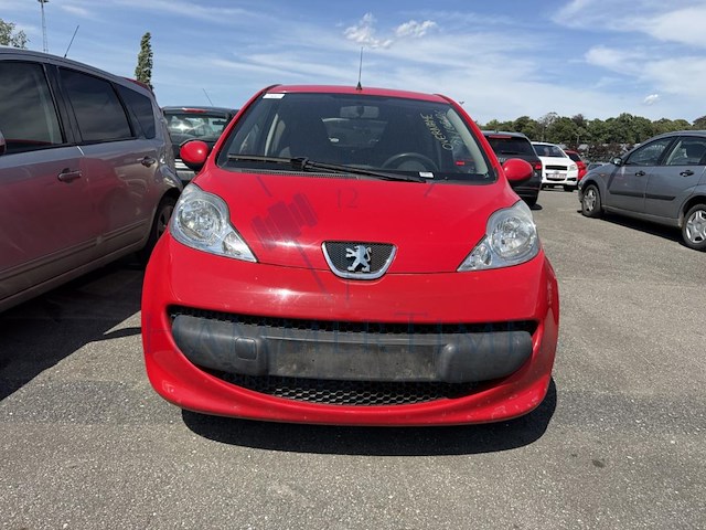 Peugeot 107 1.0i 12v trendy 2tronic 68 at, 2007 - afbeelding 12 van  27