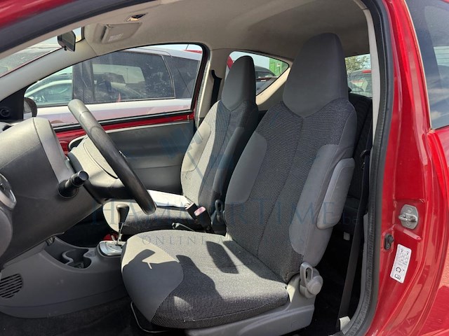 Peugeot 107 1.0i 12v trendy 2tronic 68 at, 2007 - afbeelding 27 van  27