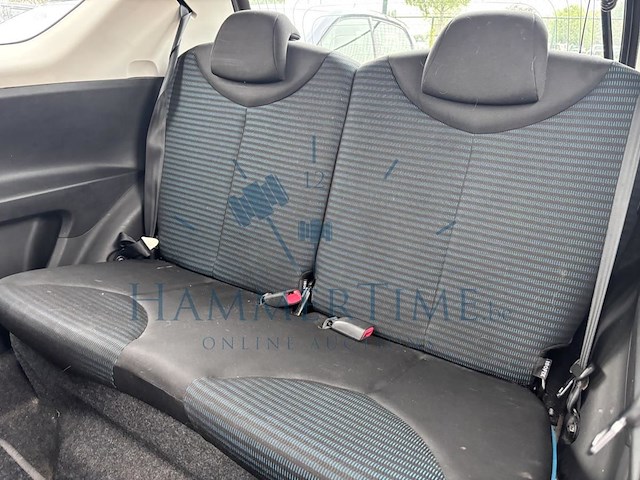 Peugeot 107 1.0i active, 2013 - afbeelding 13 van  28